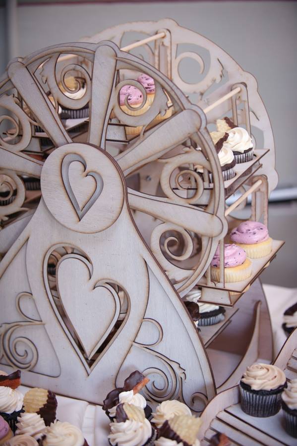 Laser Cut cupcake ferris wheel