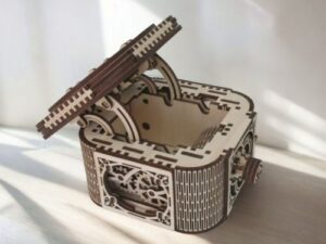 Gear Box with Key Laser Cut Files – Free DXF & SVG Designs